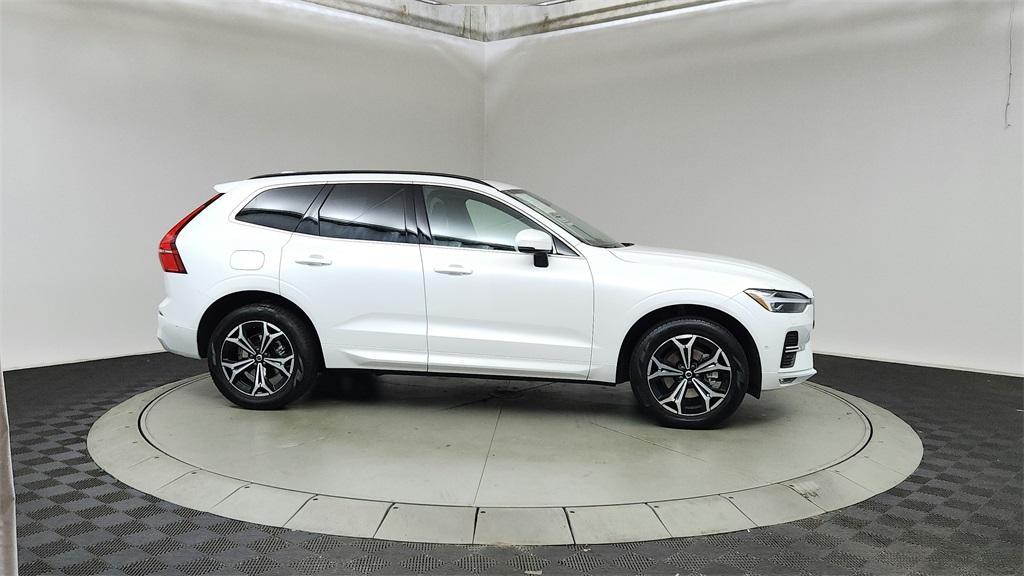 used 2022 Volvo XC60 car, priced at $34,880