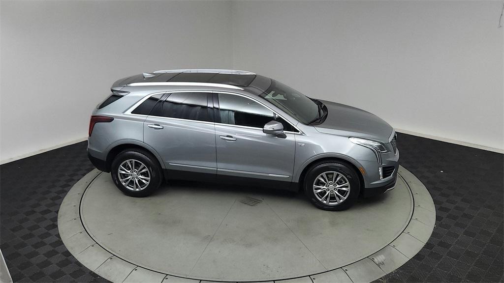 used 2023 Cadillac XT5 car, priced at $27,799