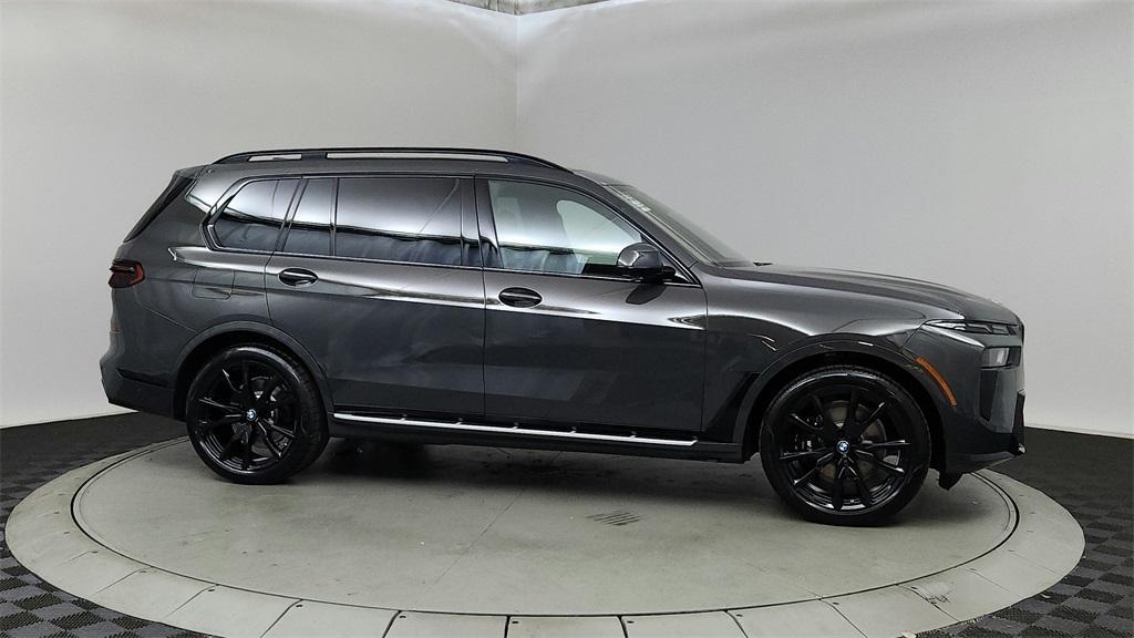 new 2025 BMW X7 car, priced at $103,075