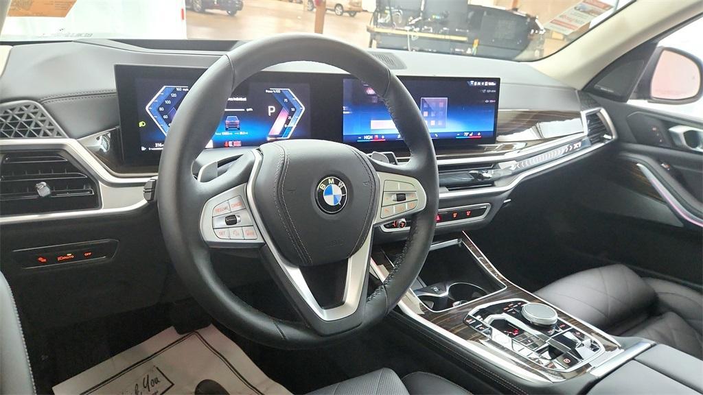 used 2025 BMW X7 car, priced at $82,525