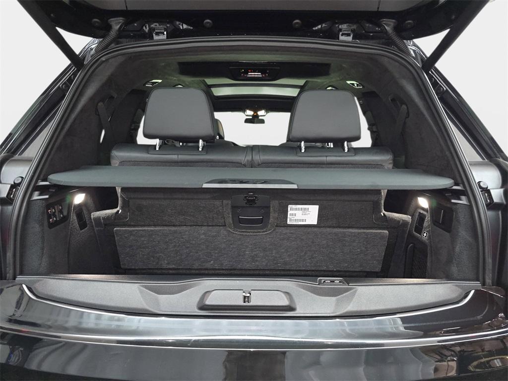 used 2021 BMW X7 car, priced at $45,630