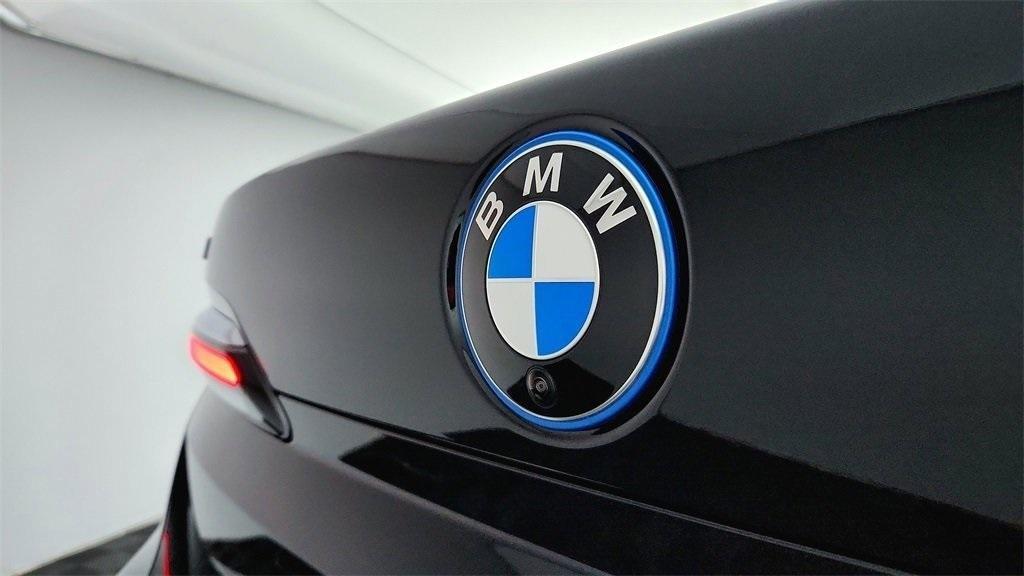 new 2025 BMW i7 car, priced at $129,525