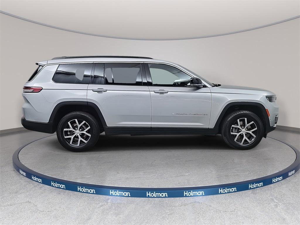 used 2024 Jeep Grand Cherokee L car, priced at $32,540