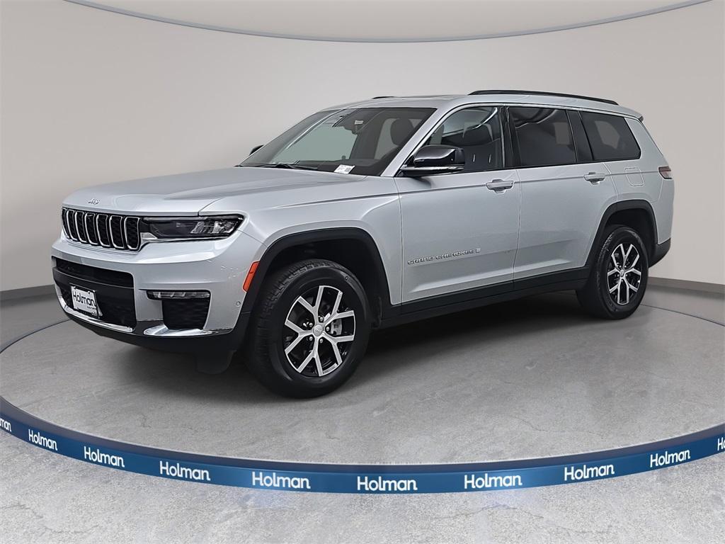 used 2024 Jeep Grand Cherokee L car, priced at $33,145
