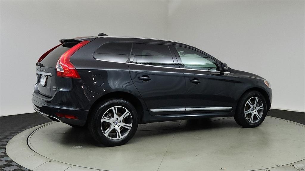 used 2014 Volvo XC60 car, priced at $10,920