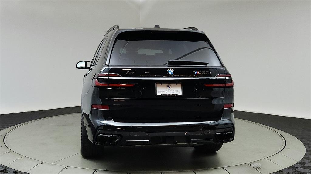 new 2025 BMW X7 car, priced at $122,670