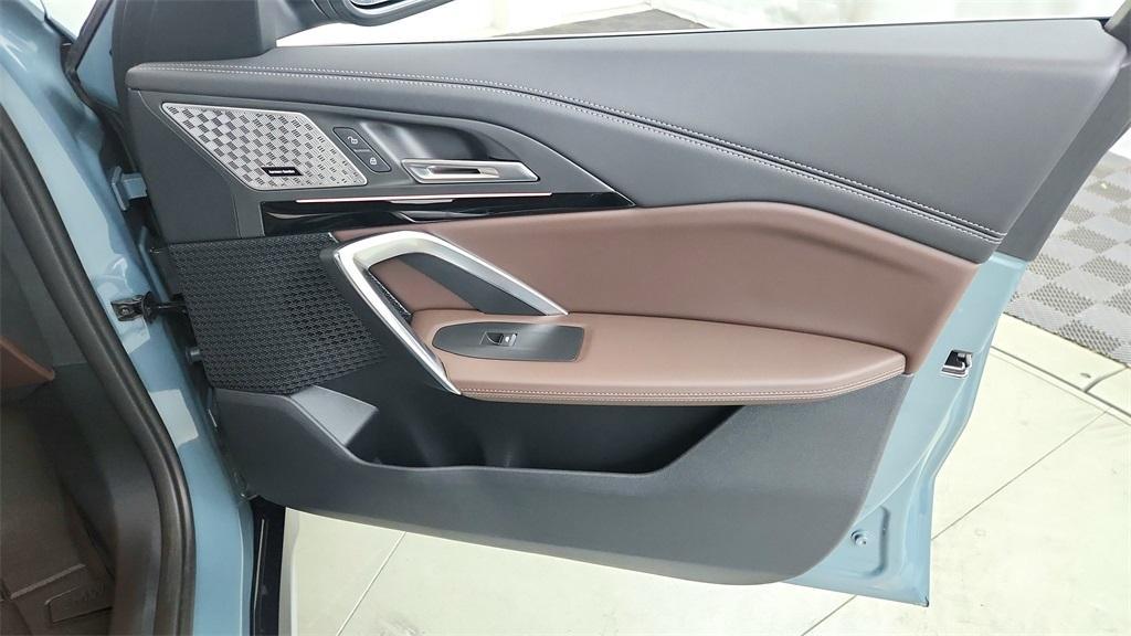 new 2025 BMW X1 car, priced at $50,065