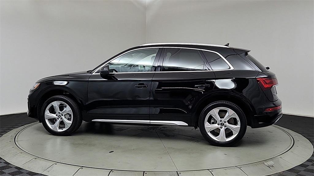 used 2021 Audi Q5 car, priced at $23,105