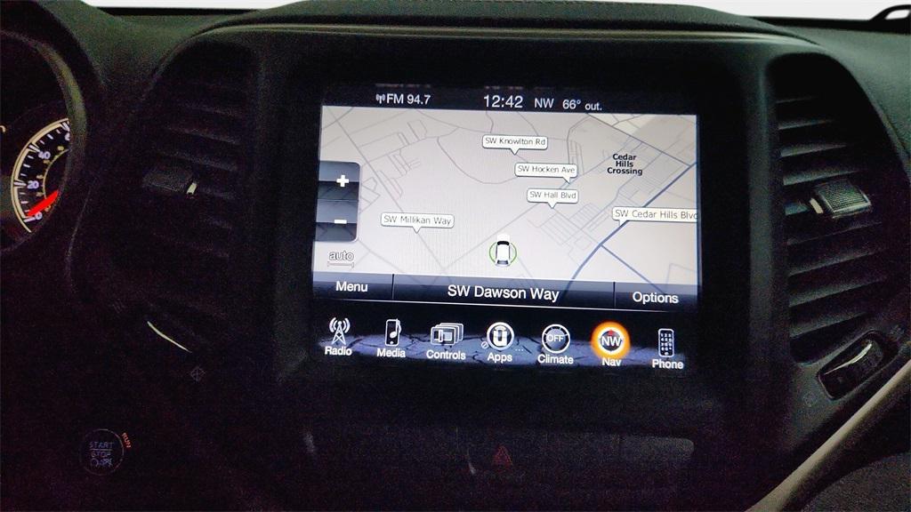 used 2015 Jeep Cherokee car, priced at $11,490