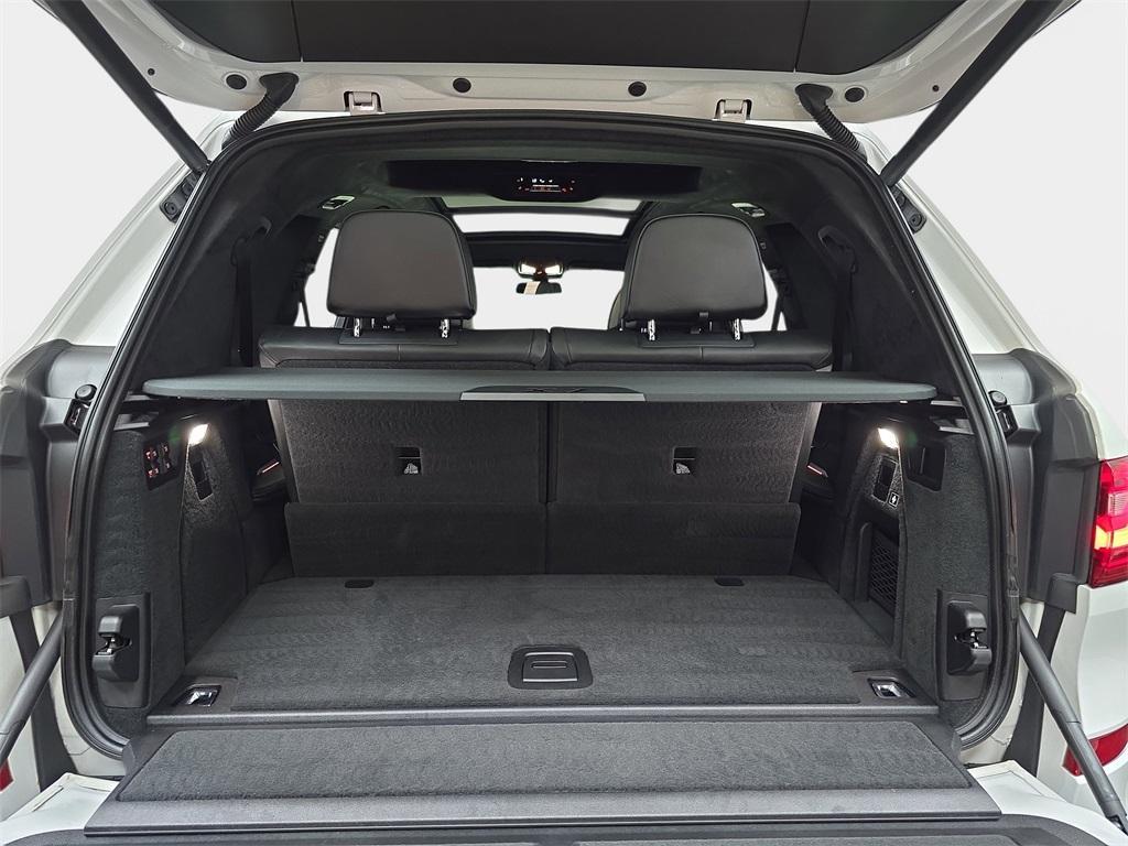 used 2021 BMW X7 car, priced at $54,990