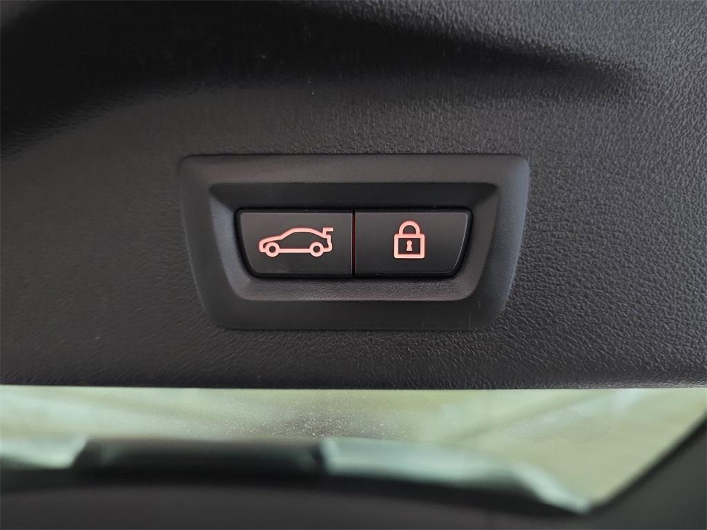 used 2021 BMW X7 car, priced at $54,990