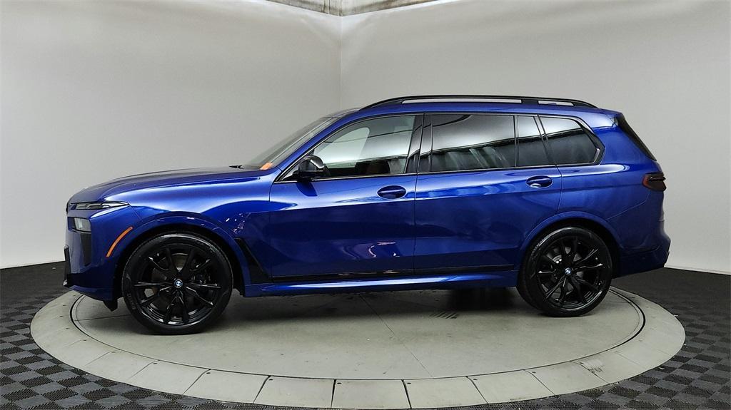 new 2025 BMW X7 car, priced at $124,820