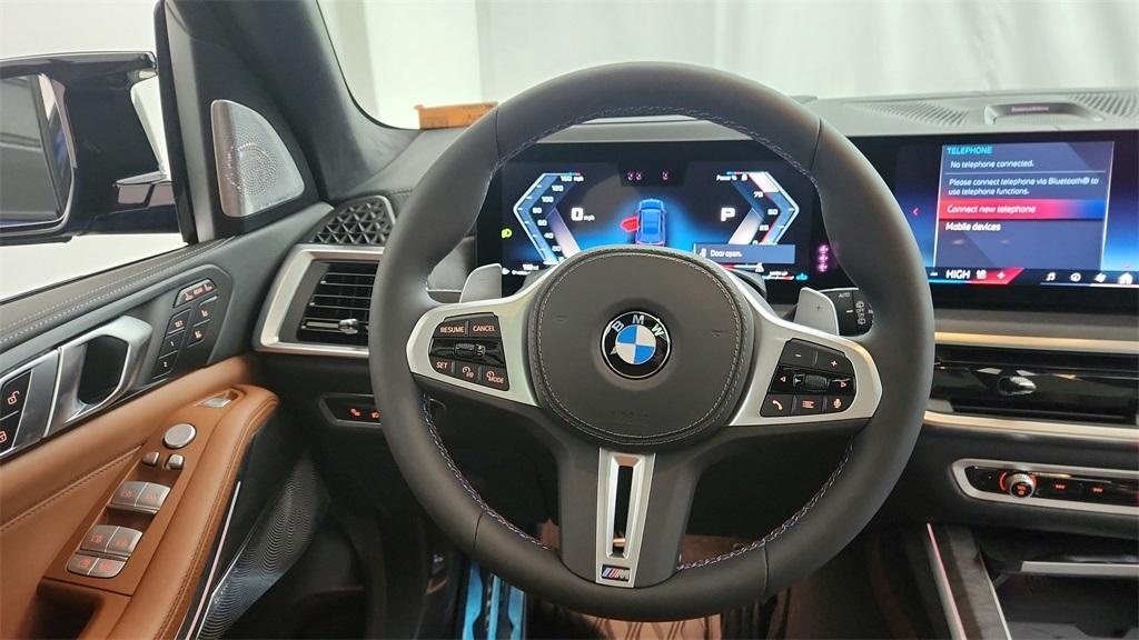 new 2025 BMW X7 car, priced at $124,820