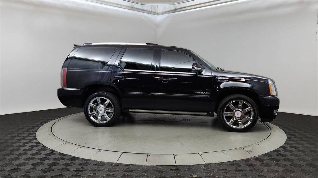 used 2014 Cadillac Escalade car, priced at $16,230