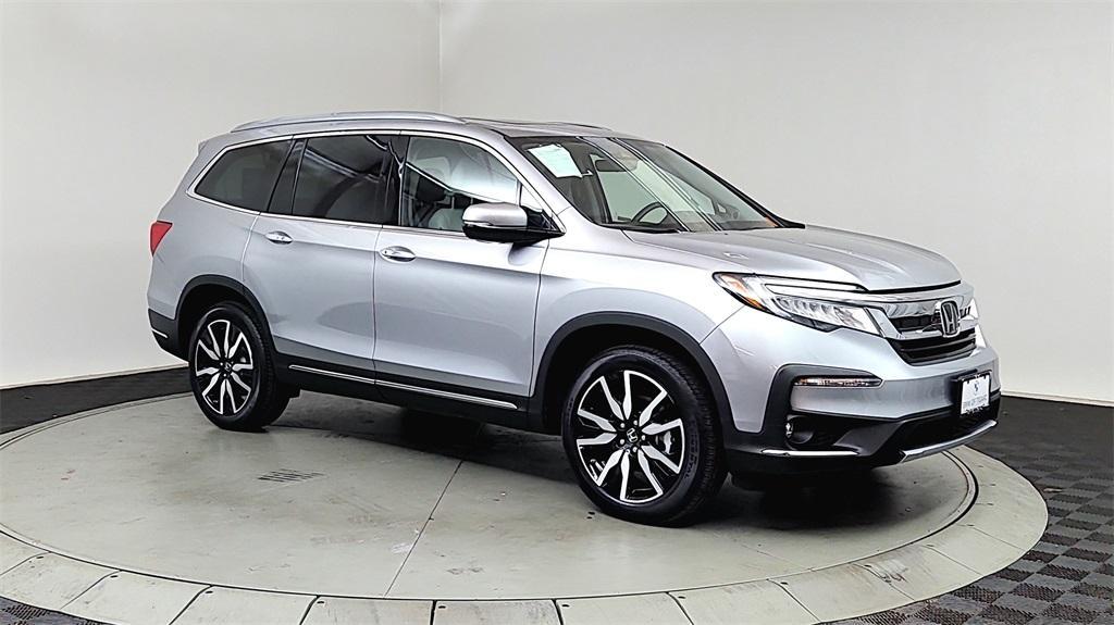 used 2022 Honda Pilot car, priced at $37,730