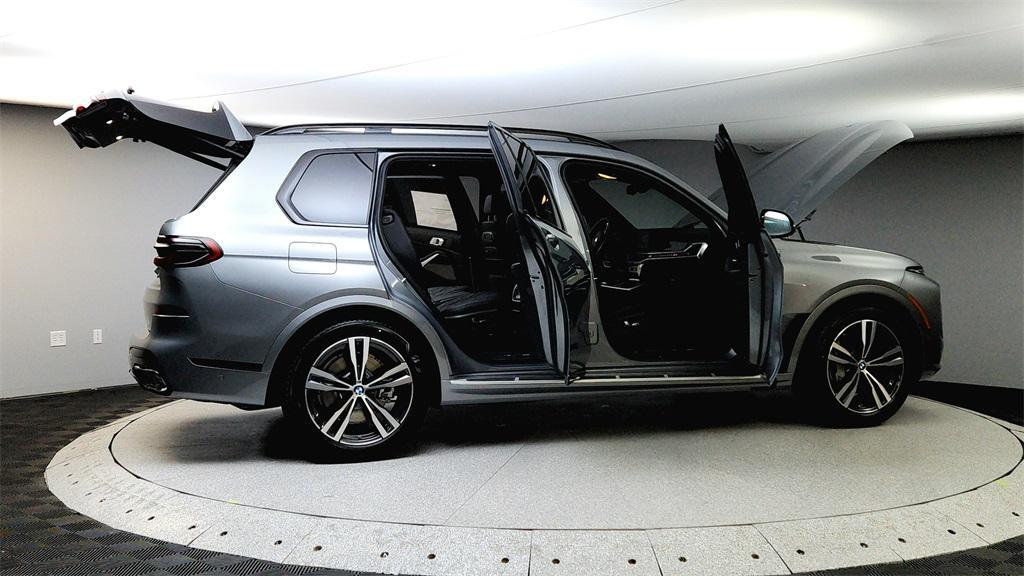 new 2025 BMW X7 car, priced at $93,300