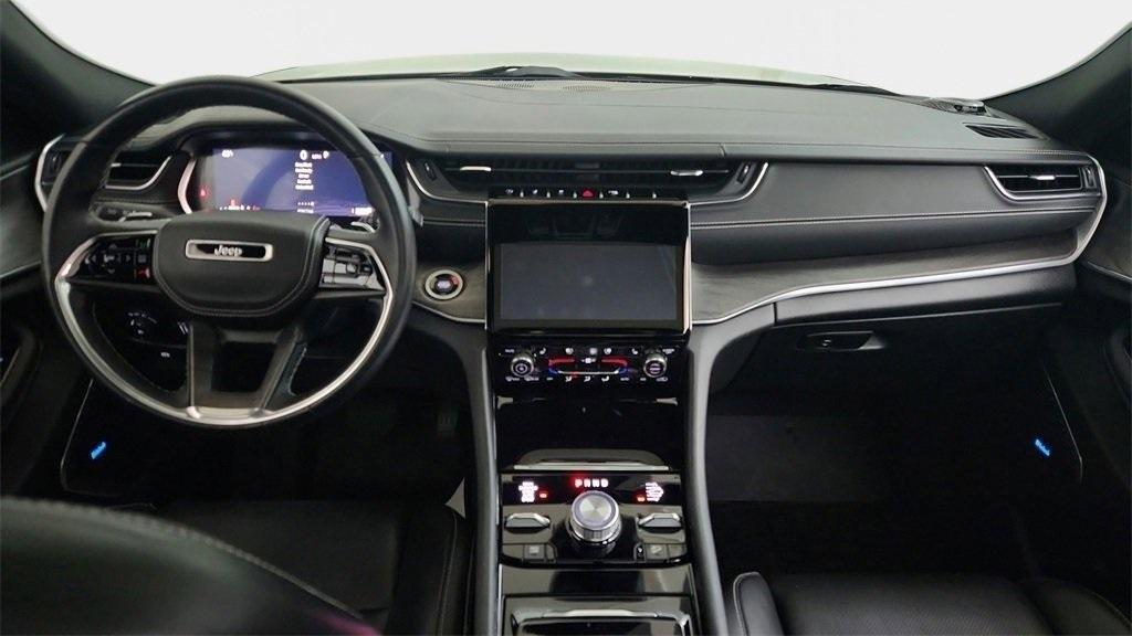 used 2022 Jeep Grand Cherokee car