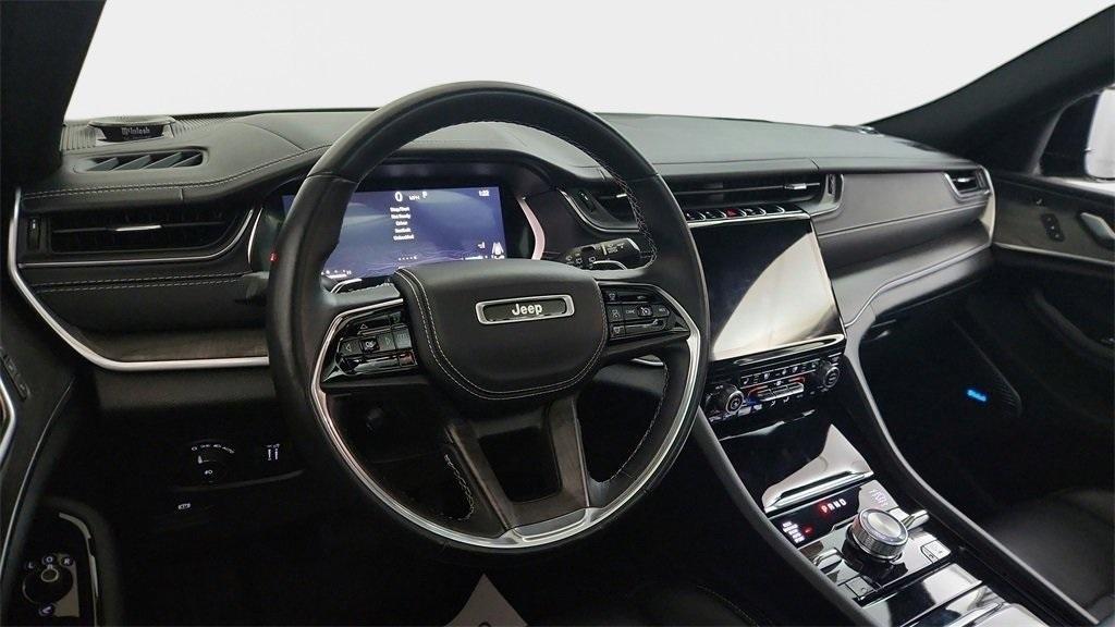 used 2022 Jeep Grand Cherokee car