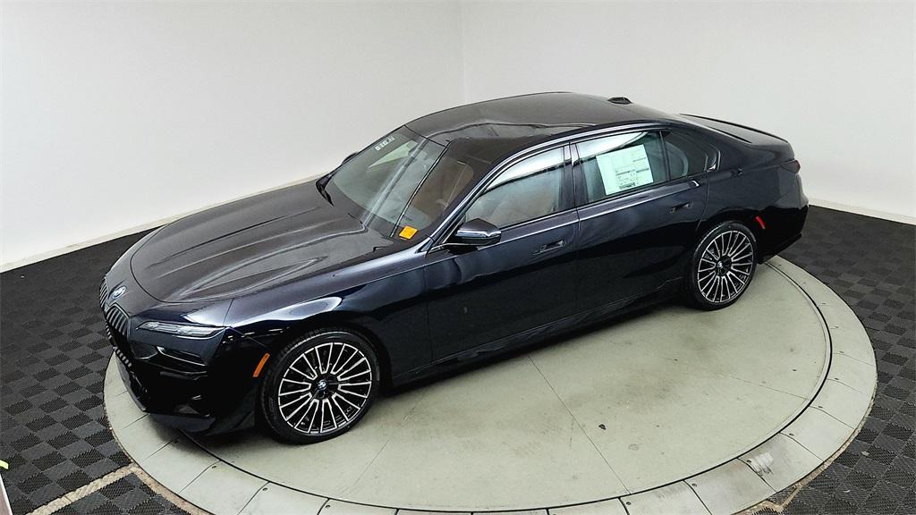 new 2025 BMW i7 car, priced at $140,125