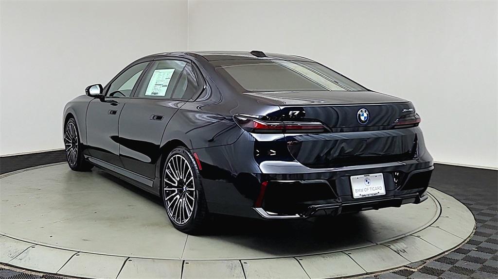 new 2025 BMW i7 car, priced at $140,125