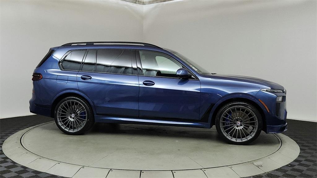 new 2025 BMW X7 car, priced at $159,695