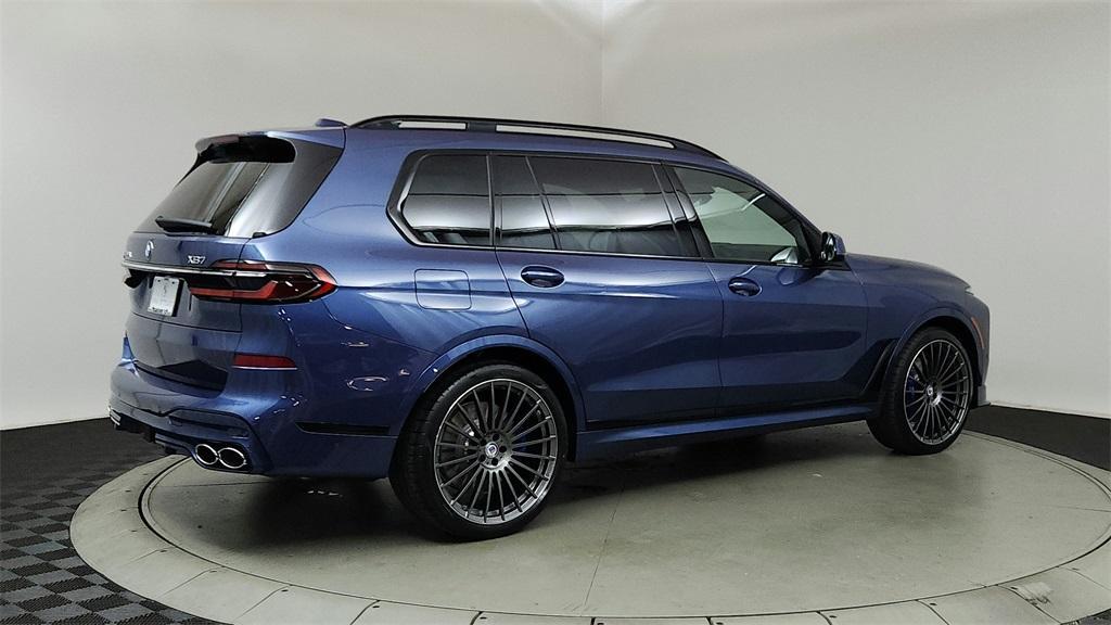 new 2025 BMW X7 car, priced at $159,695