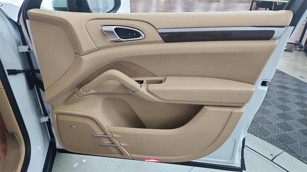 used 2014 Porsche Cayenne car, priced at $16,240