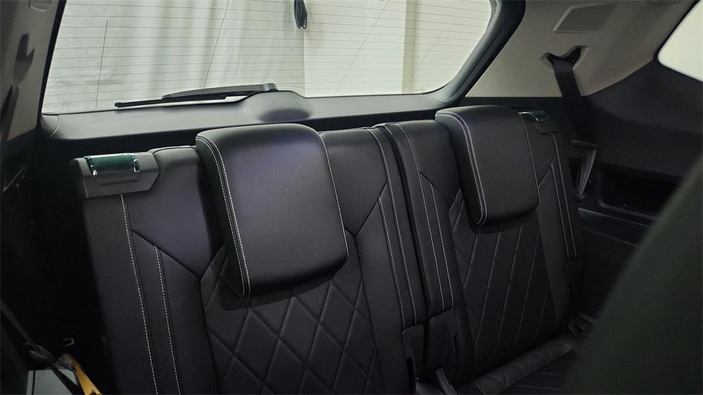 used 2024 Volkswagen Atlas car, priced at $43,290