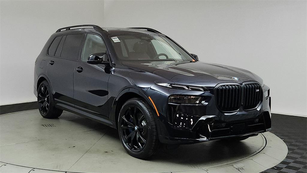 new 2025 BMW X7 car, priced at $120,570