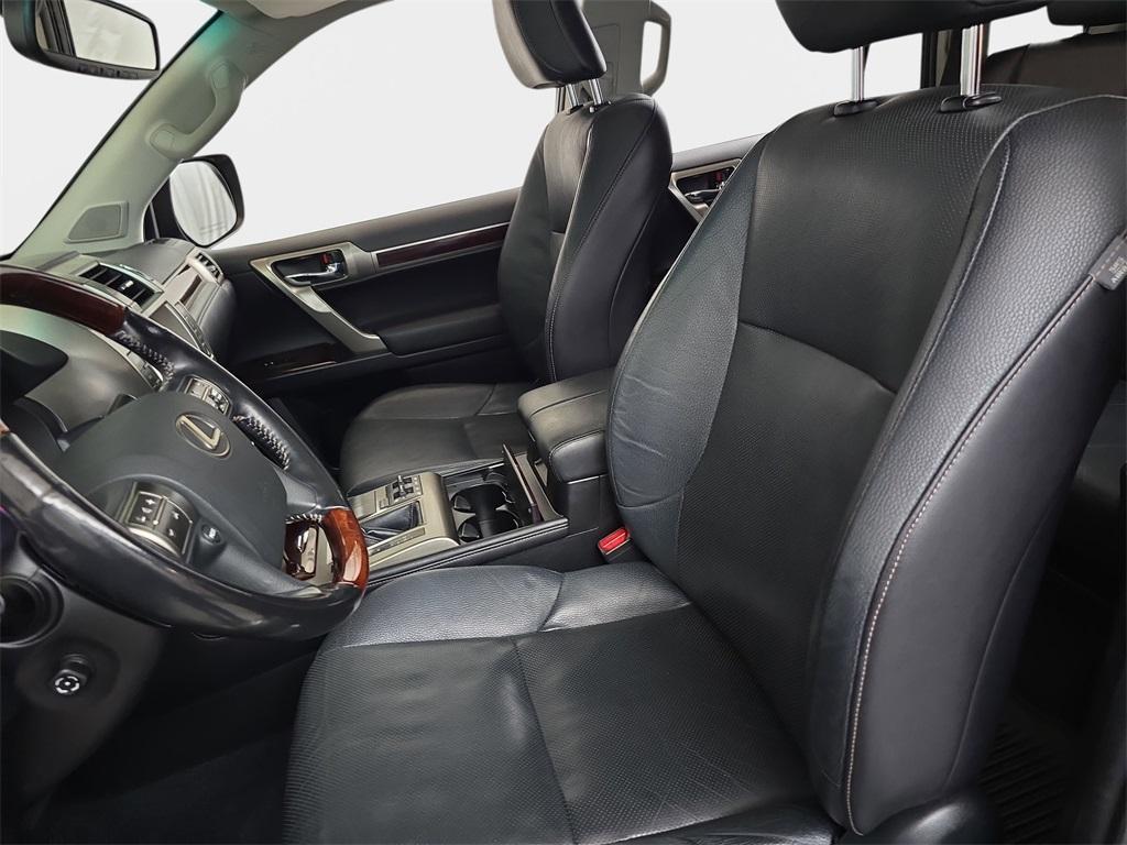 used 2016 Lexus GX 460 car, priced at $27,980