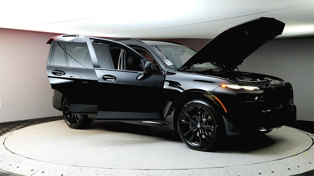 new 2026 BMW X7 car, priced at $123,125