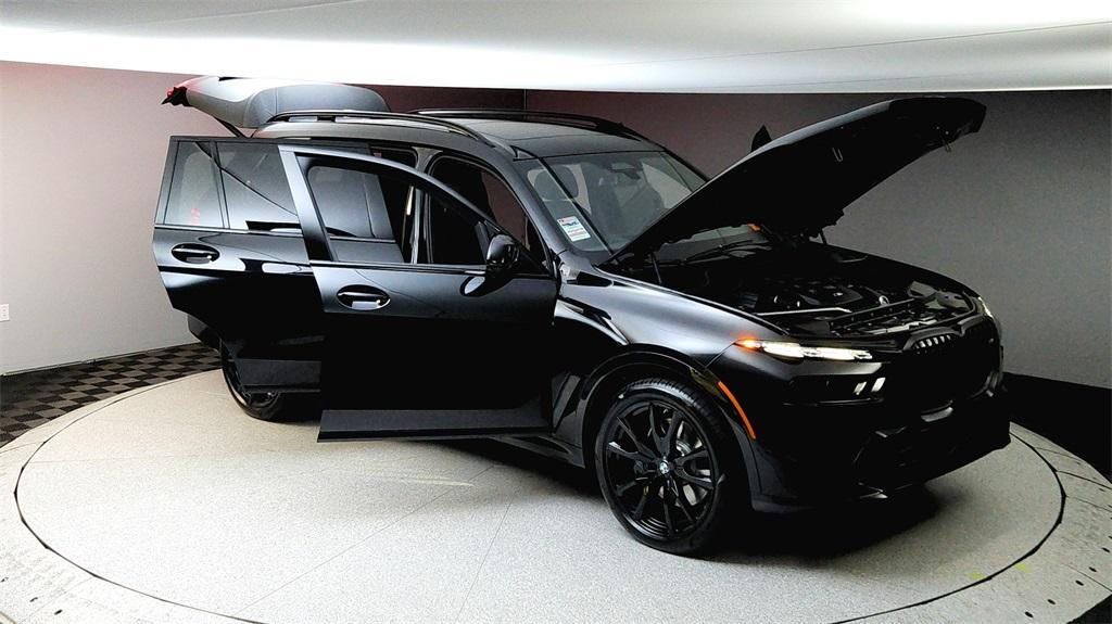 new 2026 BMW X7 car, priced at $123,125