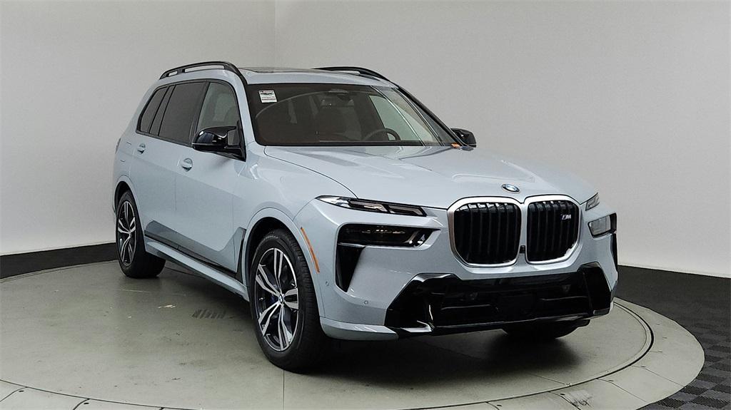 new 2025 BMW X7 car, priced at $115,775