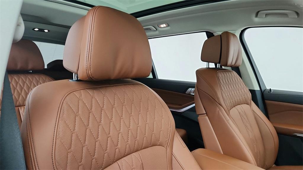 used 2024 BMW X7 car, priced at $74,990