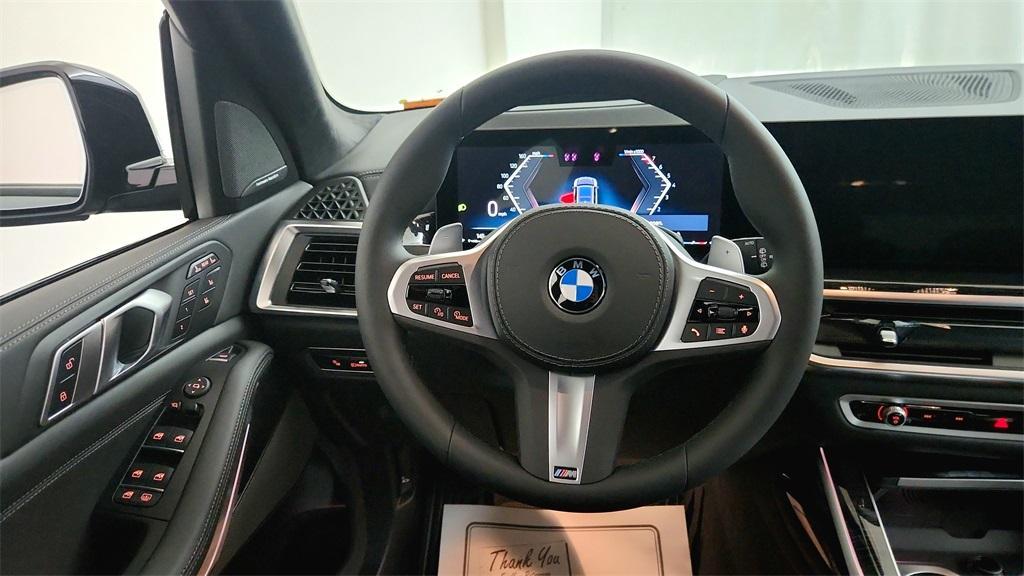new 2026 BMW X7 car, priced at $100,425