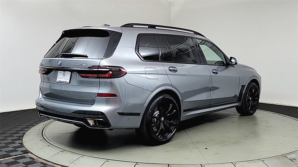 new 2026 BMW X7 car, priced at $100,425