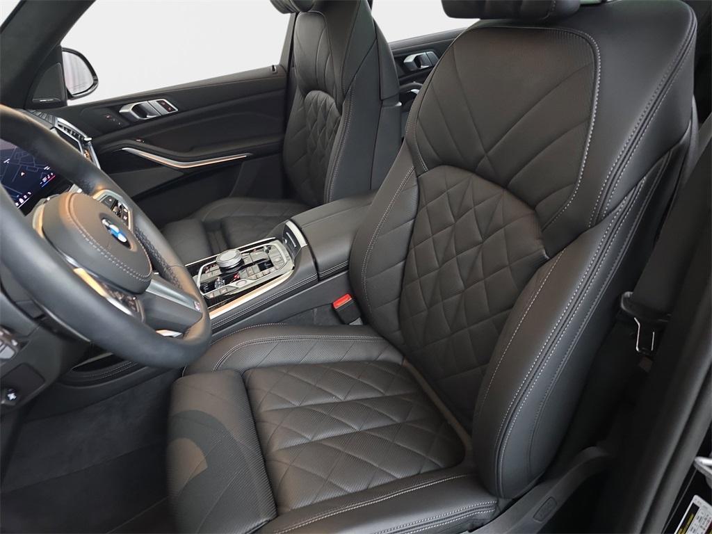 used 2025 BMW X7 car, priced at $82,790