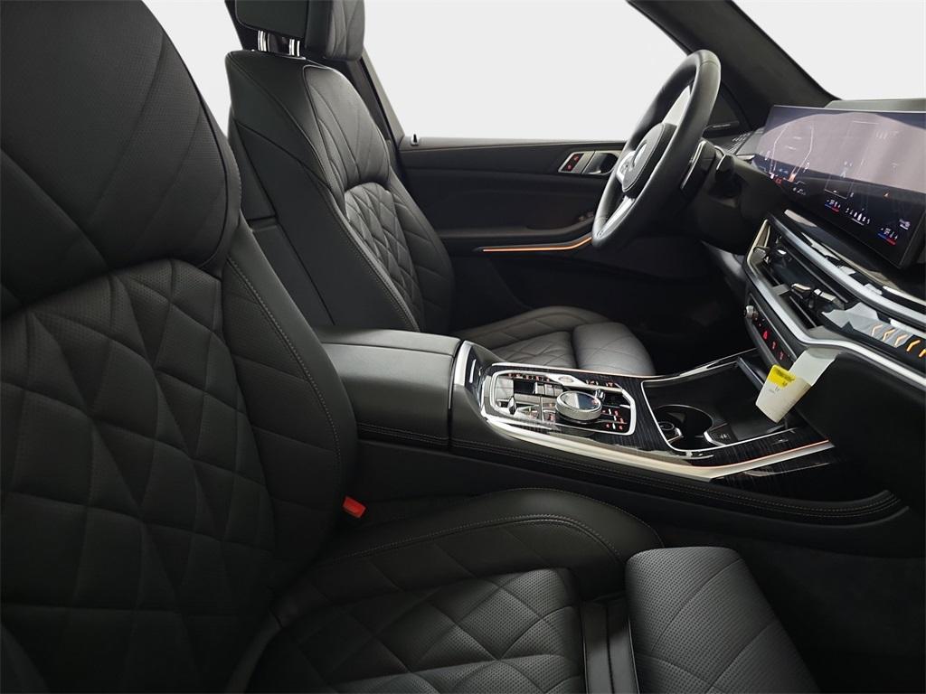used 2025 BMW X7 car, priced at $82,790