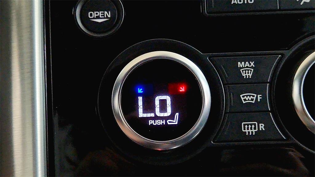 used 2018 Land Rover Discovery car, priced at $20,540