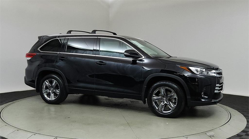 used 2019 Toyota Highlander car, priced at $34,900