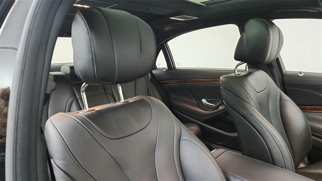 used 2014 Mercedes-Benz S-Class car, priced at $31,900