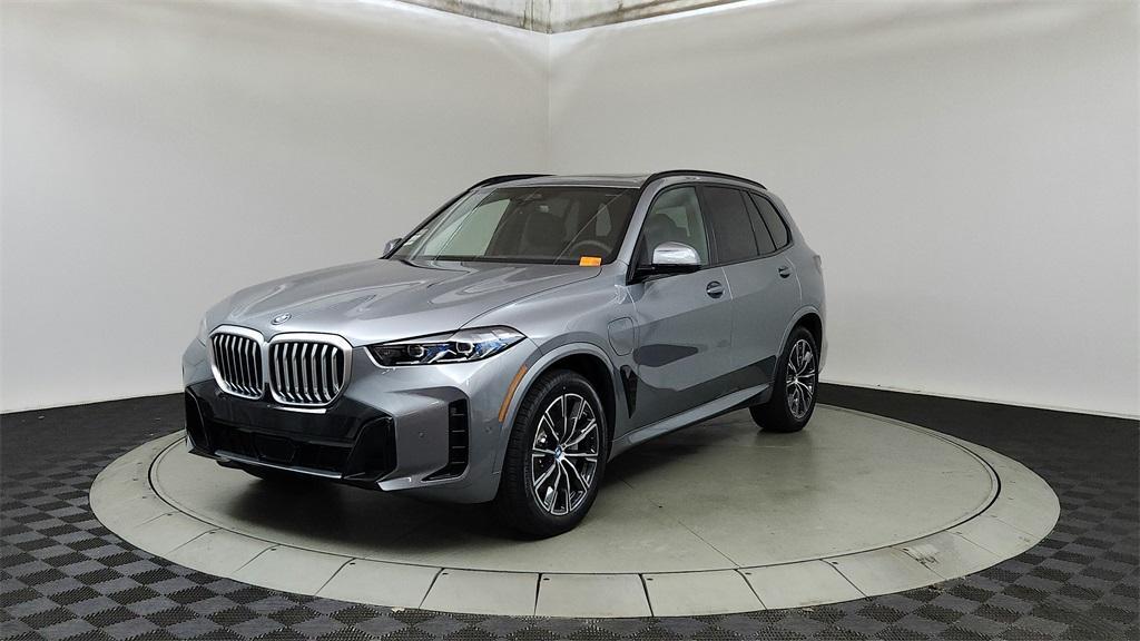 new 2025 BMW X5 PHEV car, priced at $84,140