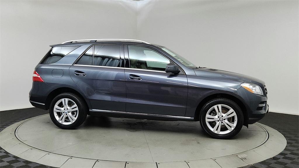 used 2013 Mercedes-Benz M-Class car, priced at $10,990