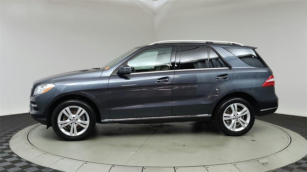 used 2013 Mercedes-Benz M-Class car, priced at $10,990