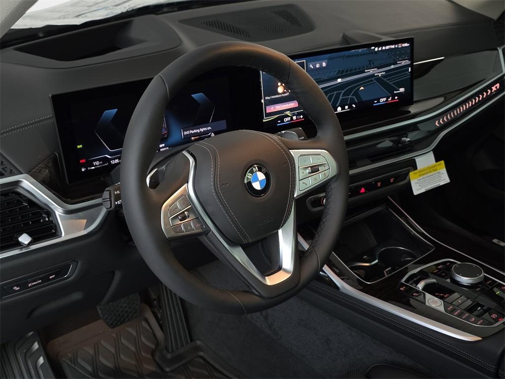 new 2026 BMW X7 car, priced at $94,015