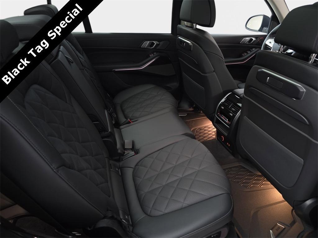 new 2026 BMW X7 car, priced at $94,015