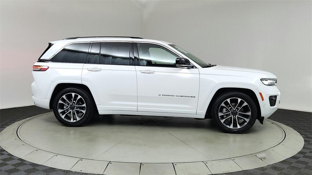 used 2023 Jeep Grand Cherokee car, priced at $39,999