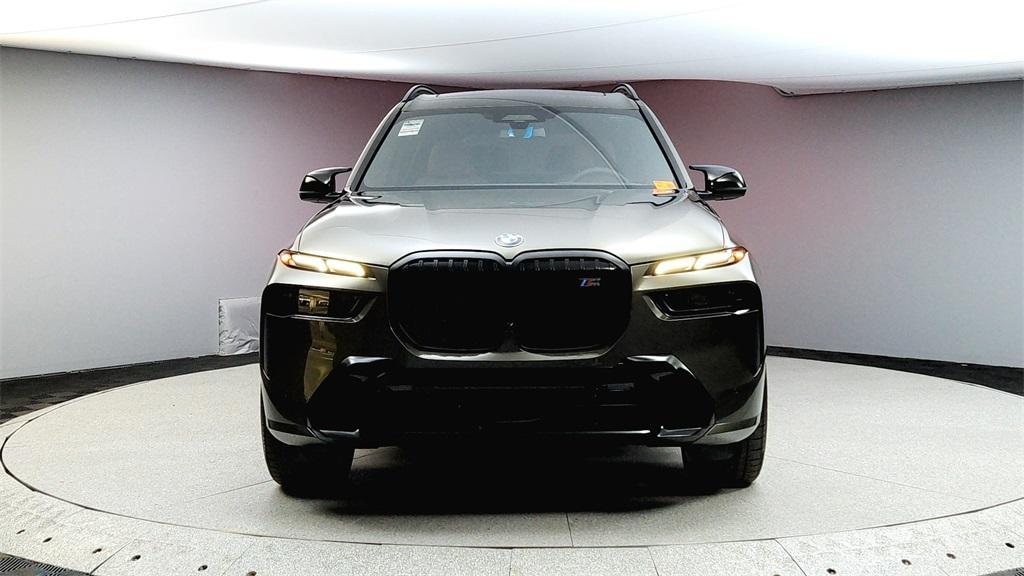 new 2025 BMW X7 car, priced at $121,520