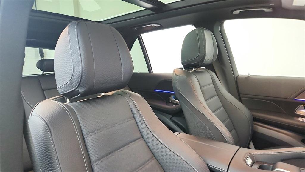 used 2024 Mercedes-Benz GLE 450 car, priced at $72,210