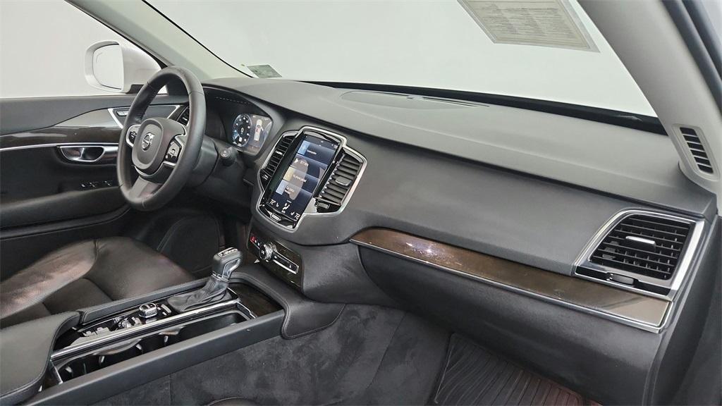 used 2017 Volvo XC90 car, priced at $17,330